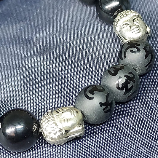 The 6-character Great Bright Mantra Black Agate with Buddha Head Bracelet