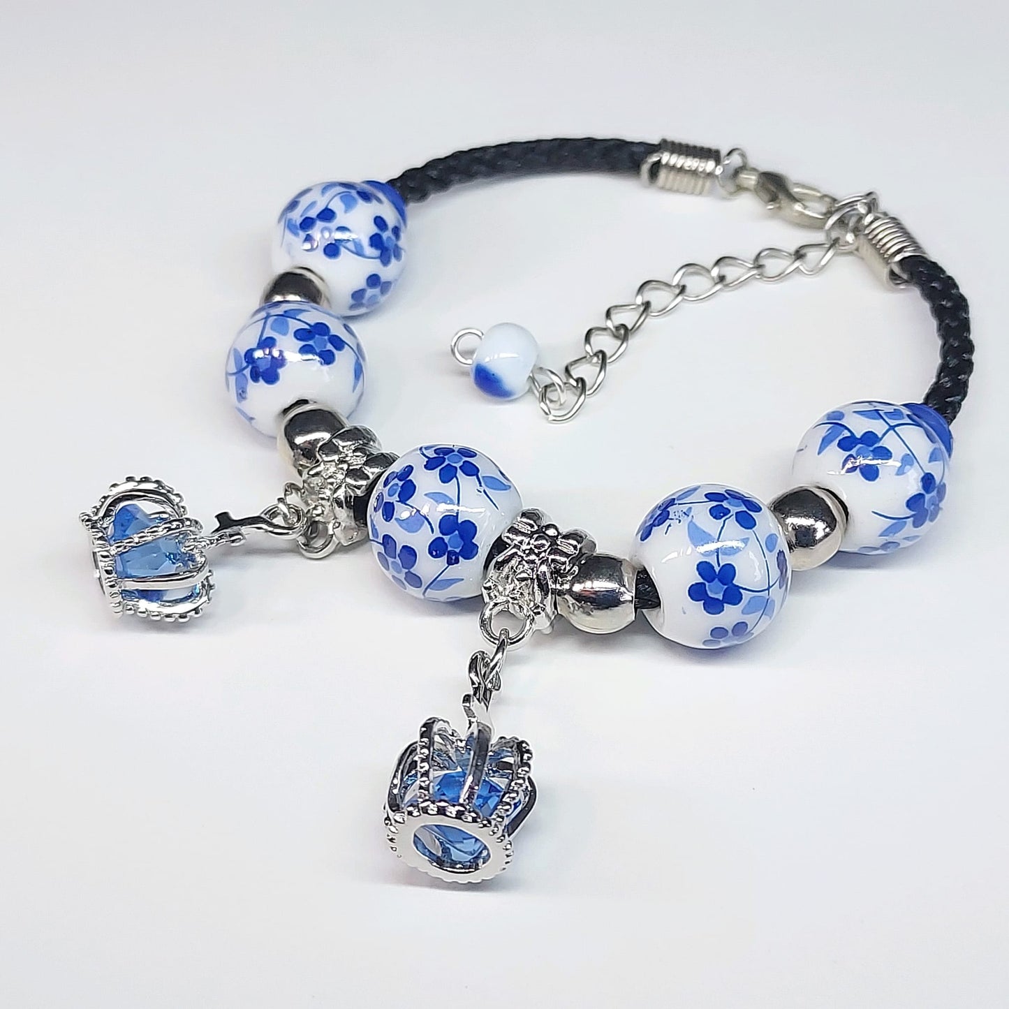 Colour & White Procelain Beads Bracelet